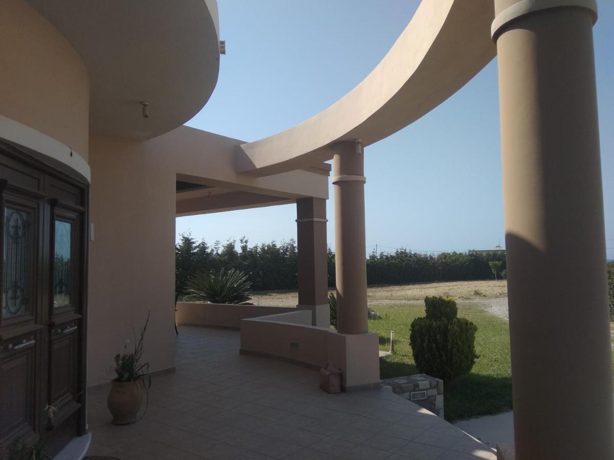 Kos Villa - Family Comfort With Large Garden, Jacuzzi Exterior photo
